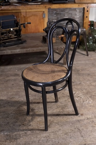 chaise thonet ancienne numero 19 de 1890